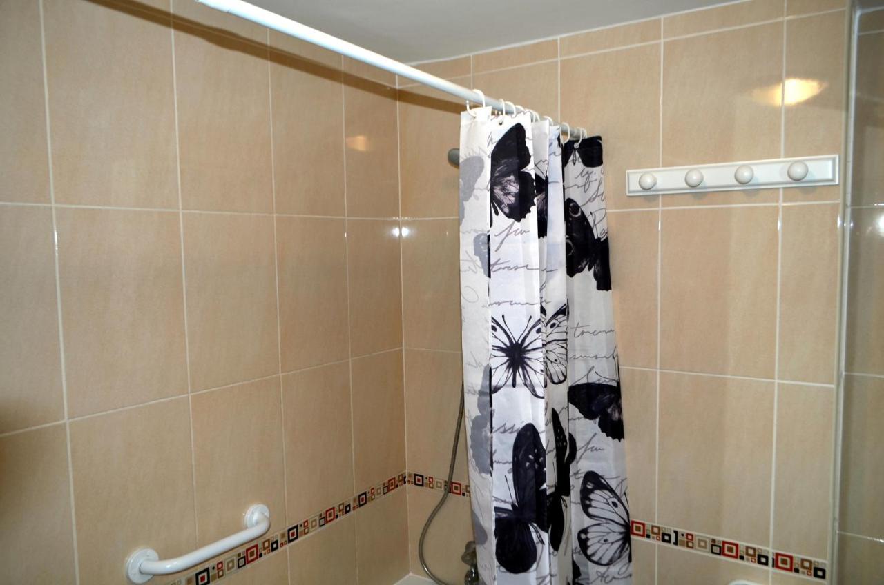Apartamento Cervantes Фуeнхирола Екстериор снимка