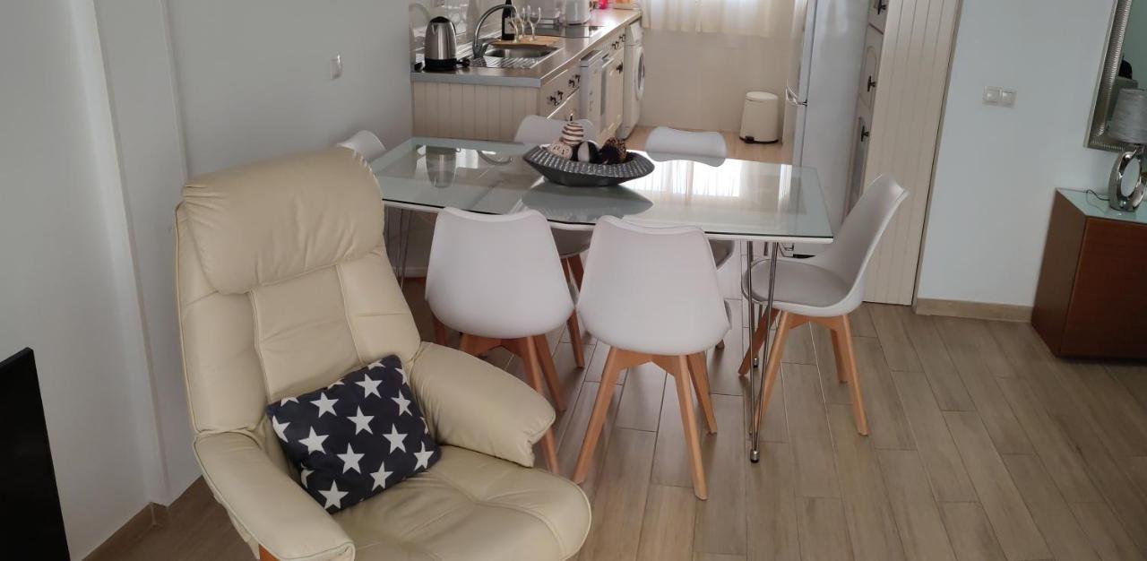Apartamento Cervantes Фуeнхирола Екстериор снимка