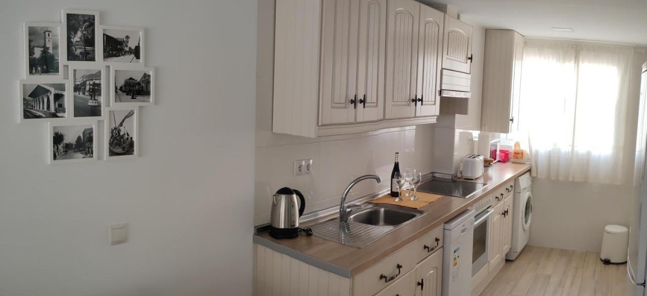 Apartamento Cervantes Фуeнхирола Екстериор снимка